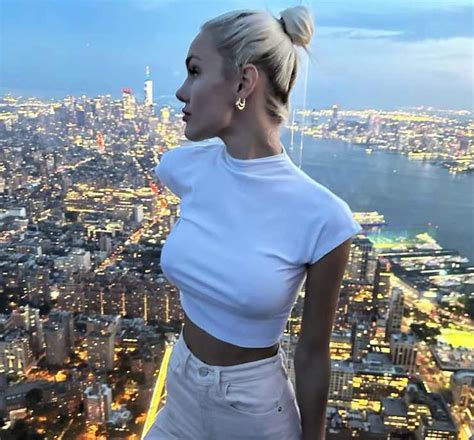 Sofya Zhuk da censura: Instagram in tilt - Tshot