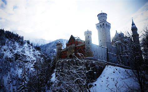 Snowy Castle Wallpapers K Hd Snowy Castle Backgrounds On Wallpaperbat