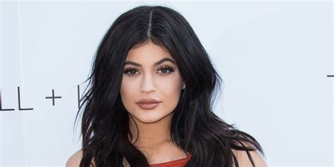 Kylie Jenner Defends Caitlyn Jenner After Chris Brown Posts Transphobic