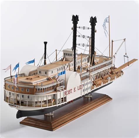 Robert E. Lee, Mississippi Riverboat (Amati, 1:150) - Amati Model Kits ...