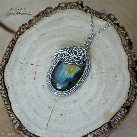 Wisiorek Z Kolorowym Labradorytem Stal Chirurgiczna Wire Wrapping Art