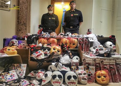 Le Fiamme Gialle Fanno La Festa Ad Halloween Raffica Di Sequestri In