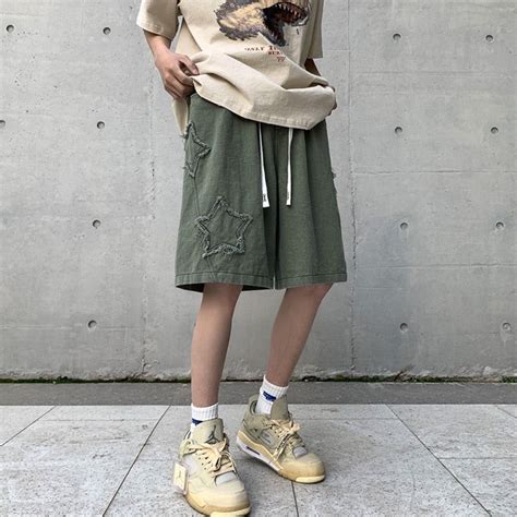 Unisex Baggy Shorts Mit Sternenapplikation In Urbane Mode