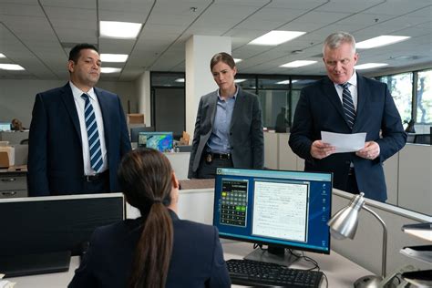 'Bosch: Legacy' Season 2 Release Date and Schedule, Cast, How to Watch ...