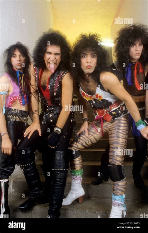 Kiss Vl Vinnie Vincent Gene Simmons Paul Stanley Eric Carr On 02