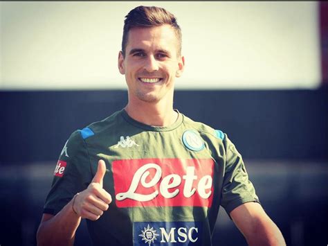 Napoli Riecco Milik Prima La Maglia Da Titolare Contro Il Lecce E Poi