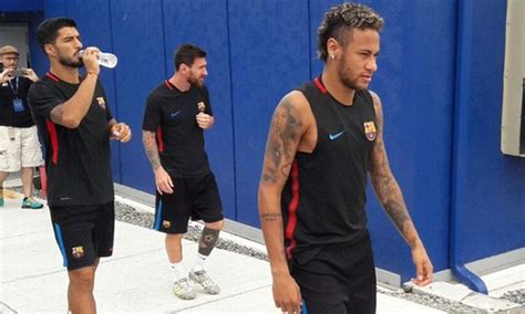 Barcelona: Neymar Senior holds the key to £196m PSG move | Daily Mail Online