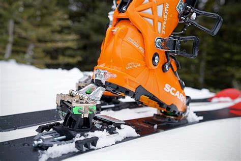 A Simple Guide to the Four Different Types of Ski Bindings