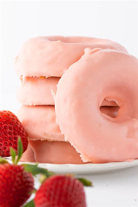 Keto Strawberry Donuts With White Chocolate Strawberry Glaze