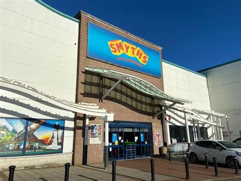 Smyths Toys Superstores Opening Times Contacts Toy Store In London