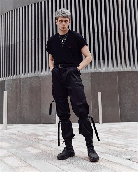 All Black Como Usar Look Todo Preto Na Moda Masculina