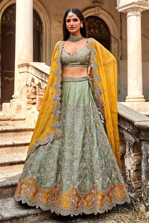 Buy Green Raw Silk Embroidered Zardozi Plunge V Neck Bridal Lehenga Set