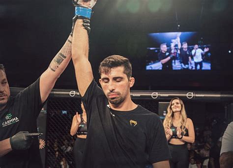 Nova Uniao Prospect Kaue Fernandes Signs With Ufc For Nov 4 Debut