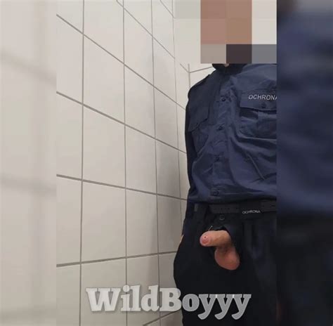 Security Guard Nude Pics Xhamster