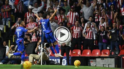 Chivas Golea A Cruz Azul En La Tribuna Del Estadio Azteca