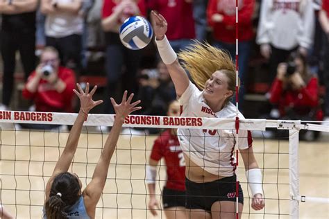 Wisconsin volleyball releases 2024 schedule