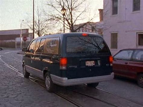 IMCDb Org 1997 Ford Aerostar Extended Wagon XLT VN1 In Homicide