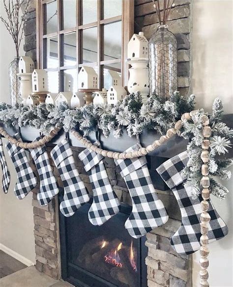 31 Cozy Buffalo Check Christmas Decor Ideas Shelterness