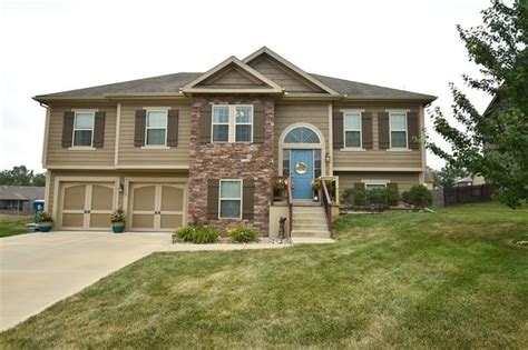 Kearney, MO Real Estate - Kearney Homes for Sale | realtor.com®