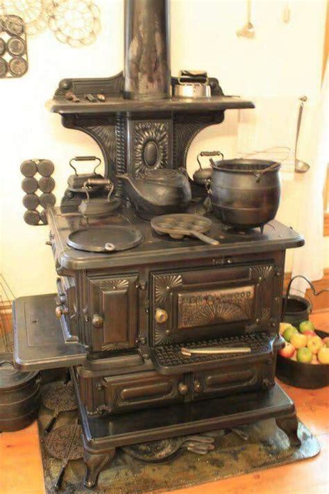 Lilly Bliss Stoof Vintage Stoves Antique Wood Stove How To Antique Wood