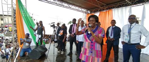 Simone Gbagbo à Blé Goudé depuis la place CP1 de Yopougon tu vas