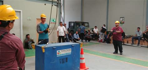 Pelaksanaan Pelatihan Operator Crane Kelas Operator Crane Kelas