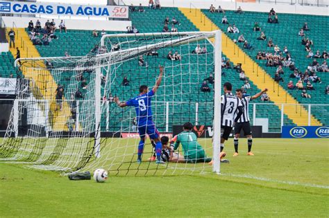 A Desprestigiada E Deficit Ria Edi O Da Copa Santa Catarina