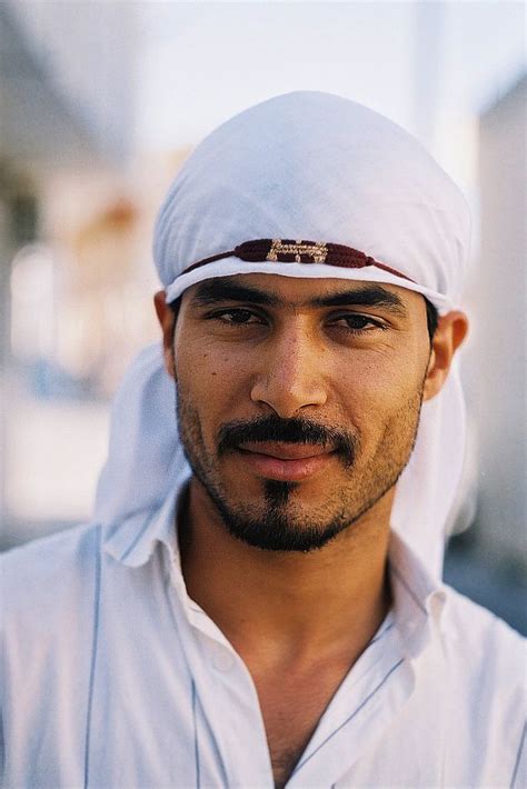 Marketplace Man from El Jem - TUNISIAN | Portrait, People around the world, People of the world