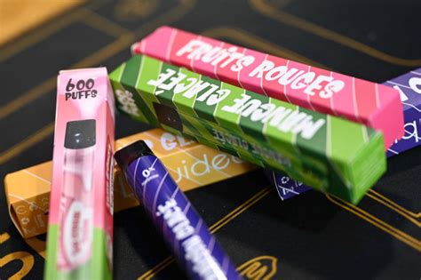 Les infos de 18h Que sont les puffs ces cigarettes électroniques