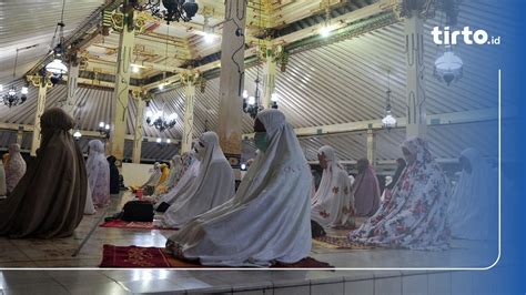 Fadhilah Sholat Tarawih Apa Keutamaan Qiyamul Lail