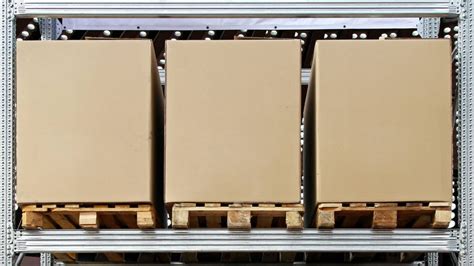 How To Use Gaylord Boxes For Large Scale Shipping