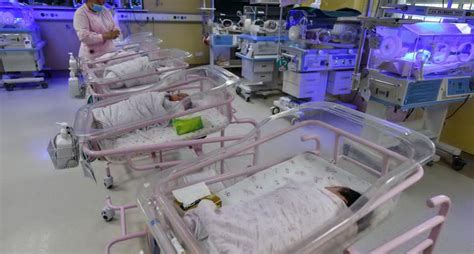 South African Woman Breaks Record As She Gives Birth To 10 Babies At Once