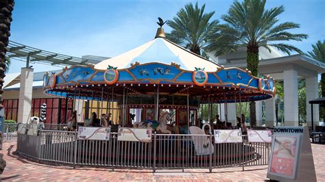 Carousel At Downtown Palm Beach Gardens Closing Until 2021