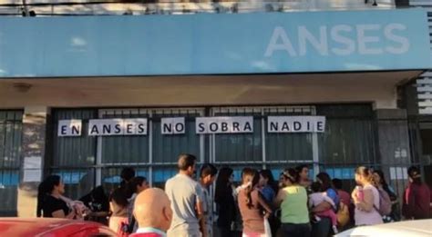 Corrientes En El Aire Paro De Trabajadores En ANSES Afecta La