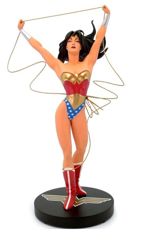 Estátua Mulher Maravilha Wonder Woman Cover Girls DC Comics DC