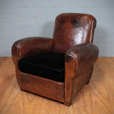 Vintage French Leather Armchair | 241955 | Sellingantiques.co.uk