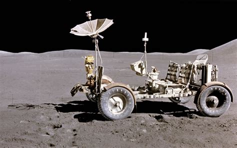 Lockheed Martin and GM partner to develop new moon buggy for NASA ...