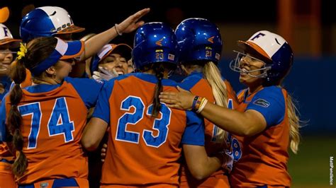 Gator Softball Loses Wild Game At Tennessee Drops Series With One Game