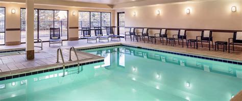 Hampton Inn Loveland, CO Hotel Near Estes Park