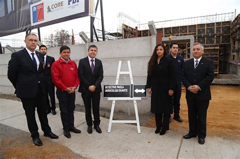 Intendente inspeccionó avances del nuevo cuartel de la PDI en Santa Cruz