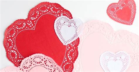 Clever Heart Doily Crafts Valentine Crafts Preschool Valentine