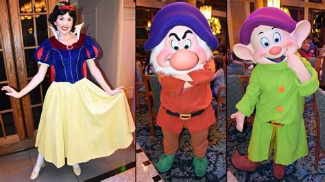 Snow White Dopey Grumpy And The Evil Queen Character Fun At Artist Point Storybook Dining