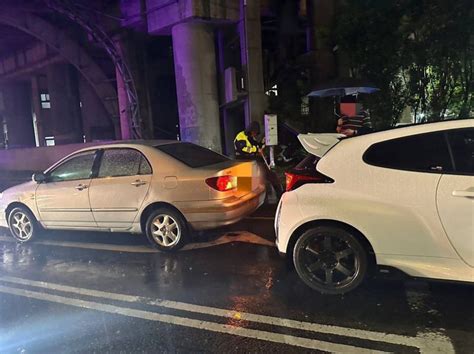 影／離奇！三重2車尾對撞 他才笑白痴 下一秒對方屁股撞上來 社會萬象 社會 聯合新聞網