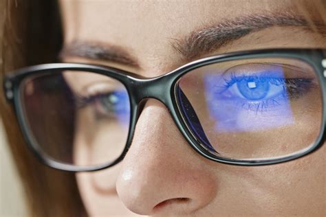 Vale La Pena Comprar Lentes Con Filtros Para La Luz Azul La Nacion