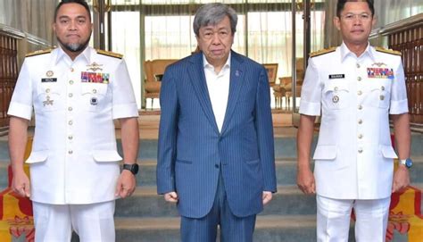 Sultan Selangor Zahir Kebimbangan Tentang Kapal Tldm Telah Berusia