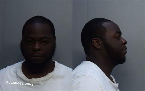 BRUTON TAVARIS JAQUAN 05 04 2022 Miami Dade County Mugshots Zone