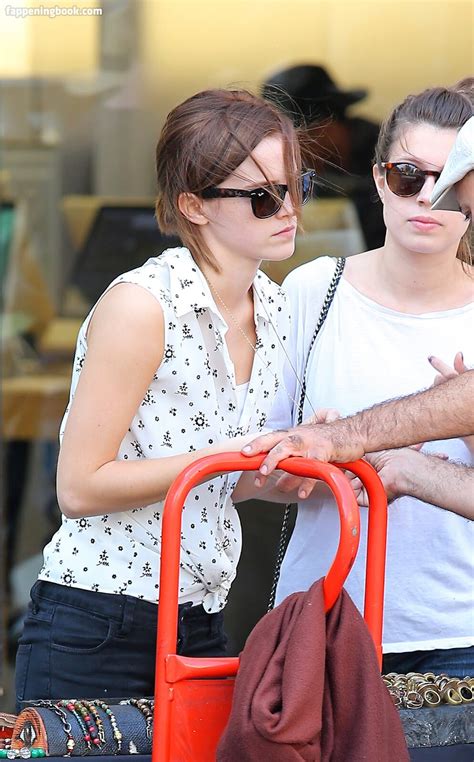 Emma Watson Nude OnlyFans Leaks Fappening Page FappeningBook