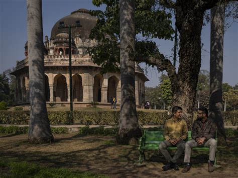 Lgbtq Couples In India Await Supreme Court Decision On Same Sex
