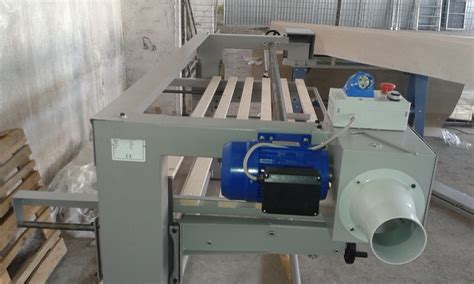 masini de slefuit masina de slefuit panou din lemn cu pinza abraziva