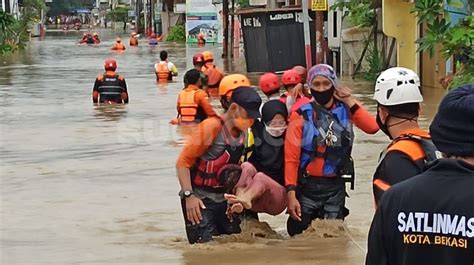 Banjir Bekasi Telan Korban Jiwa Suarabekaci Id